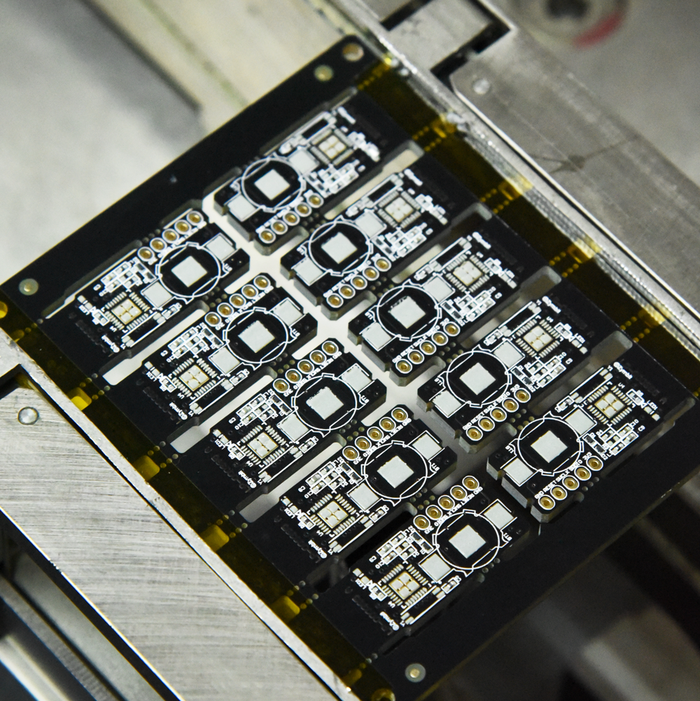 Zymkey-II-USB-Manufacture-5